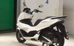 HONDA PCX 125 2017 JK05