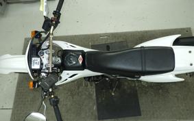 HONDA XR400 MOTARD 2005 ND08