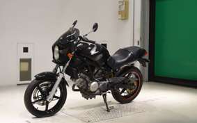 HONDA VTR 250 MC33