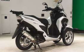 YAMAHA TRICITY 125 A SE82J