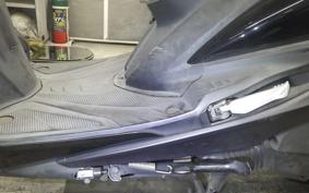 YAMAHA CYGNUS 125 XSR 3