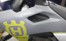 HUSQVARNA FC450
