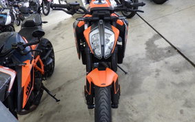 KTM 890 DUKE GP 2023