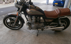 HONDA CB750 CUSTOM 1981 RC04