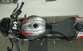 TRIUMPH STREET TRIPLE RS 2021