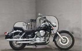 YAMAHA DRAGSTAR 250 VG02J