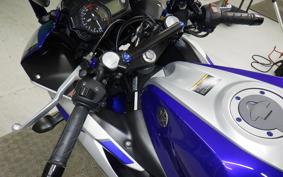YAMAHA YZF-R25 RG10J