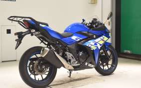 SUZUKI GSX250RA