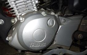 YAMAHA YB125SP 2015