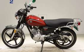 YAMAHA YB125SP