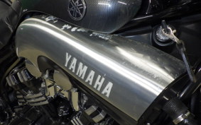 YAMAHA VMAX 2000