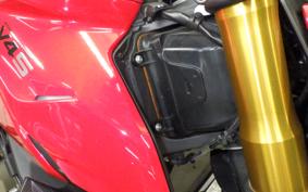 DUCATI STREETFIGHTER V4 S 2023