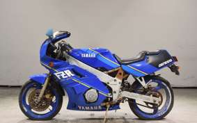 YAMAHA FZR400 1WG