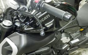 DUCATI DIAVEL V4 2025