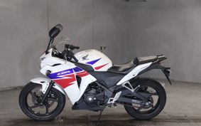 HONDA CBR250R MC41