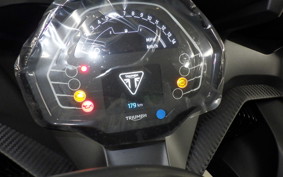 TRIUMPH DAYTONA 660 2025