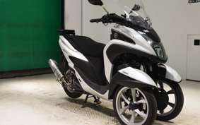 YAMAHA TRICITY 125 A SE82J