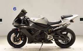 YAMAHA YZF-R1 2002