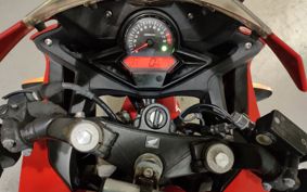 HONDA CBR250R MC41