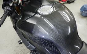 YAMAHA YZF-R1 2018