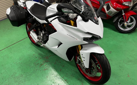 DUCATI SUPER SPORT S 2017 VA01