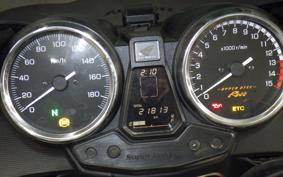 HONDA CB400 SUPER BOLDOR A 2024 NC42