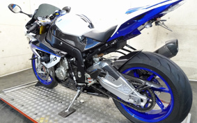 BMW HP4 2014 0D01