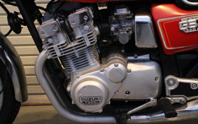 SUZUKI GSX-750 1985 GS75X
