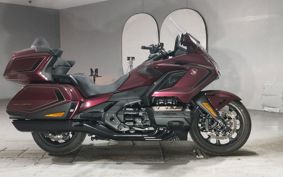 HONDA GL1800 TOUR DCT SC79