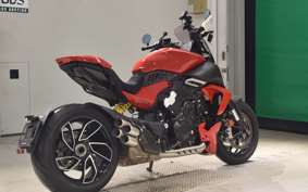 DUCATI DIAVEL V4 2023