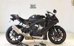 YAMAHA YZF-R1 2016