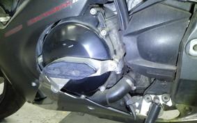 YAMAHA YZF-R1 2002