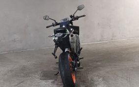 KTM 890 DUKE R TU940