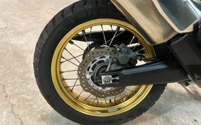 HONDA CFR1000 AfricaTwin 2016 SD04