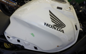 HONDA CB650R 2019 RH03