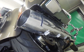 HARLEY FLTRXSE1800CVO 2013