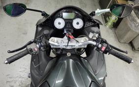 KAWASAKI ZZ1400 NINJA R A 2006 ZXT40B
