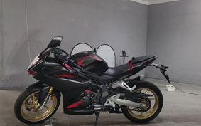 HONDA CBR250RR MC51