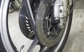 YAMAHA XJ750 E 1983 29R