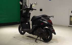 SUZUKI ﾚｯﾂ 2016 CA4AA