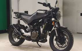 HUSQVARNA SVARTPILEN 125 2023