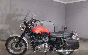 TRIUMPH T100 BONNEVILLE 2016 TJ9157