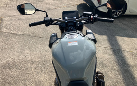 HONDA CB650R E-Clutch 2026 RH17