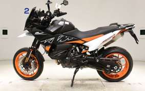 KTM 890 SMT 2025
