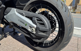 HONDA X-ADV 750 2025 RH21
