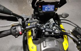SUZUKI V STROM 250 DS11A