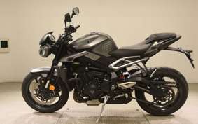 TRIUMPH STREET TRIPLE R 2023