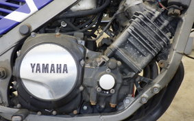 YAMAHA FZ750 2MG