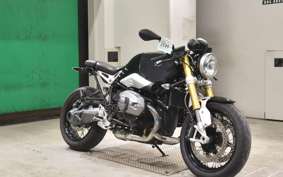 BMW R NINE T 2015
