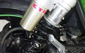 KAWASAKI ZRX400 2005 ZR400E